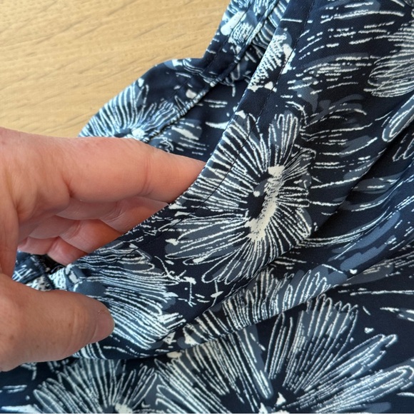 Men’s Abercrombie and Fitch Swim Trunks - Picture 4 of 10